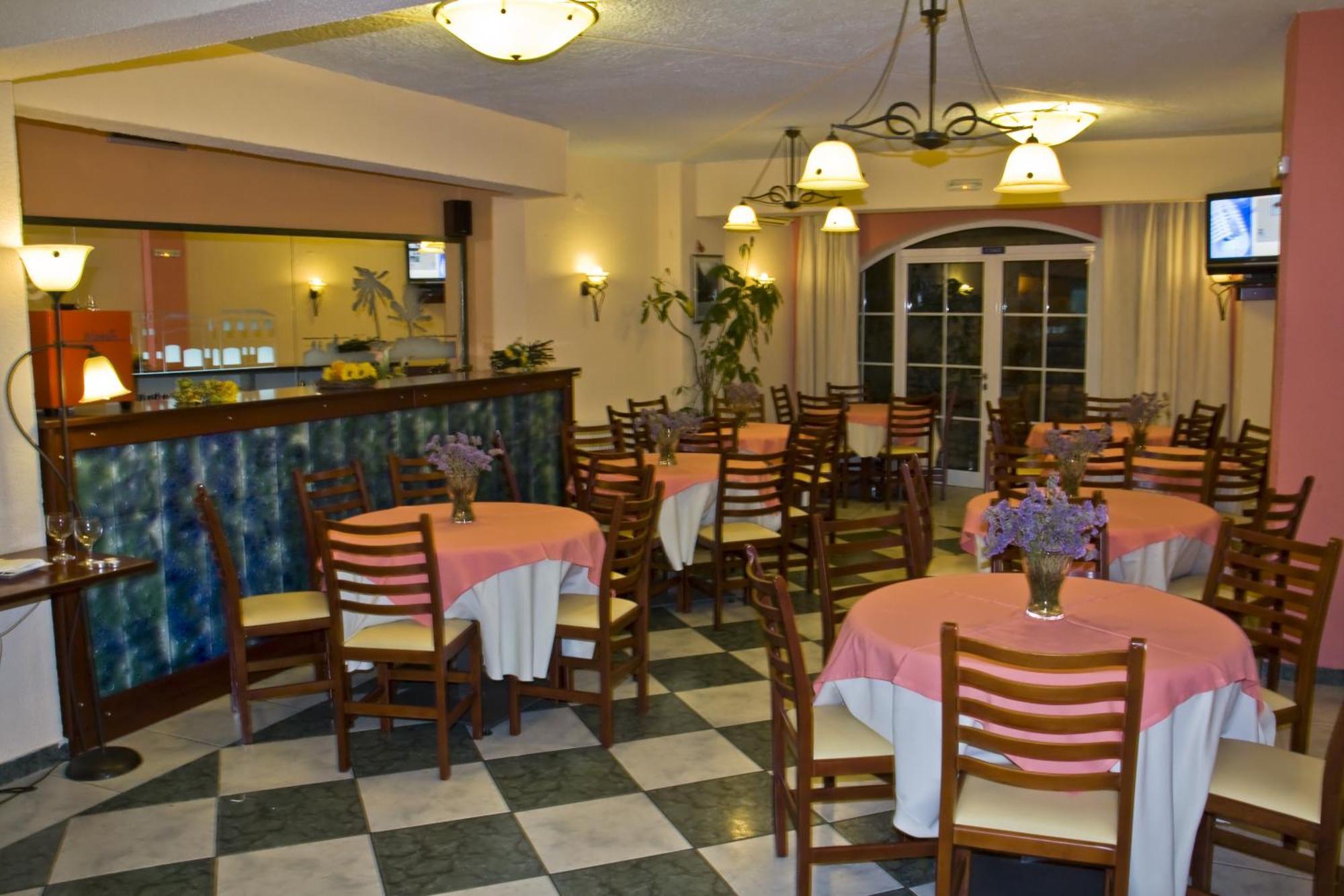 Venardos Hotel Agia Pelagia  Экстерьер фото